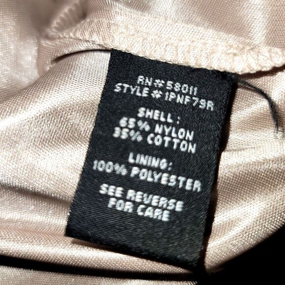 JAX Two Toned Ivory/Black Lace Fitted Dress with Lace Belt Size 2 - Picture 9 of 9